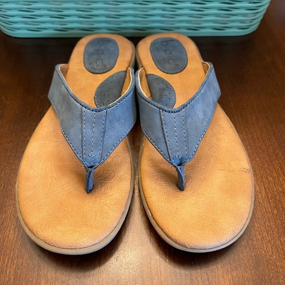 BOC Born Thong Sandals - Picture 2 of 7
